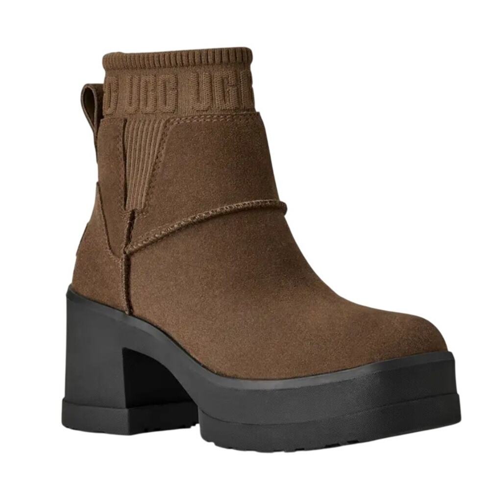 UGG Womens Moxy Chelsea Ankle Boots US 7 EU 38 Brown Suede EUC